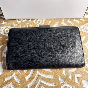 CHANEL Coco Mark Logo Gama Mouth Long Wallet Bifold Caviar Black With Seal 4